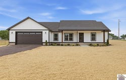389 Washington Drive, Almo, KY 42020