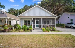807 12th Street, Port Royal, SC 29935