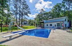 26 Hartford Heights Street, Newberry, SC 29108