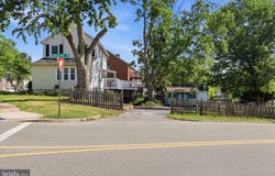200 E IRVIN Avenue, HAGERSTOWN, MD 21740