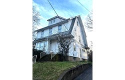 2 Forest Ct, Passaic City, NJ 07055-2502