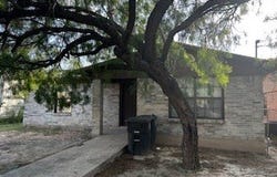 2473 Barrera St, Eagle Pass, TX 78852