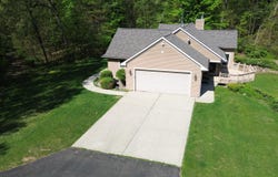 8544 W ML Avenue, Kalamazoo, MI 49009