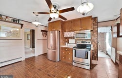 110 SCHOOLHOUSE RD, SYKESVILLE, MD 21784