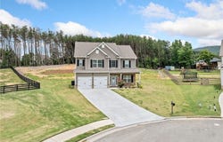 31 Village Trace, Rydal, GA 30171