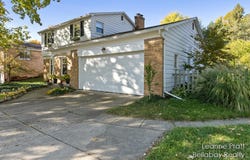 1212 N Hanover Street, Hastings, MI 49058