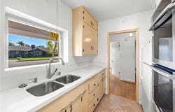 1910 N Greenbrier Street, Santa Ana, CA 92706