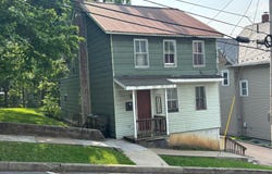 327 S ALLEGHENY STREET, BELLEFONTE, PA 16823