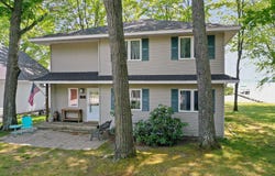 7579 W White Birch Avenue, Lake City, MI 49651