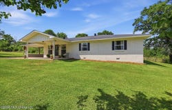 144 Walter Jones Road, Mendenhall, MS 39114