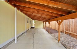 1015 OAK ST, Silverton, OR 97381