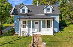 230 N Missouri Street, Liberty, MO 64068