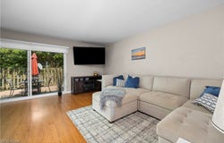 9291 Sussex Drive, Olmsted Falls, OH 44138