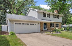 1762 Canyon Lane, New Brighton, MN 55112