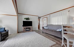 609 Lark Ln, Washington Twp, PA 15613