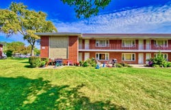 1111 E Algonquin Road, Arlington Heights, IL 60005