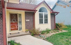 5559 Kensington Circle, Johnston, IA 50131