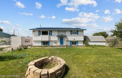 4907 N Chase Rd, Newman Lake, WA 99025