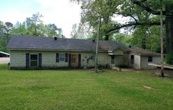194 Ouachita 54, Camden, AR 71701
