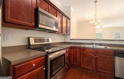 3068 LAUREN PARC, Decatur, GA 30032