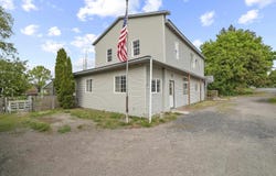 14203 E Belmont Rd, Mica, WA 99023