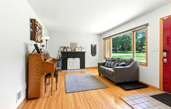 2324 Loma Street, Cedar Falls, IA 50613