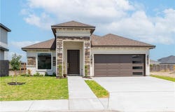 2911 E Q Avenue, Hidalgo, TX 78557