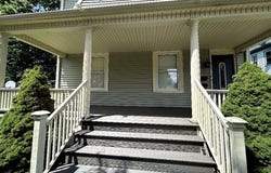 16 Lincoln St, Chicopee, MA 01020