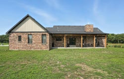 1062 E 888 N, Lake Village, IN 46349