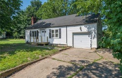 11432 Pearl Road, Strongsville, OH 44136