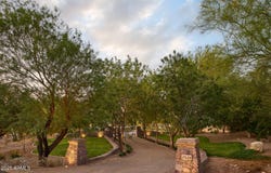 7525 N SHADOW MOUNTAIN Road, Paradise Valley, AZ 85253