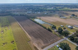 Ches Courville Road lot: Tract 2, Breaux Bridge, LA 70517