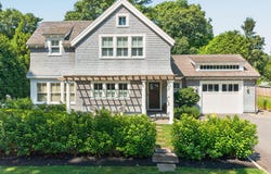 141 Hollingsworth Road, Osterville, MA 02655