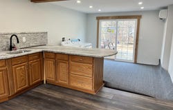 24 Lindner Place, Smithtown, NY 11787