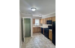 2218 S 11th Avenue, Broadview, IL 60155