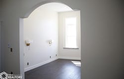 51 E Broadway #303, Fairfield, IA 52556