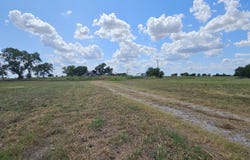 553 Hcr 3110 N, Abbott, TX 76621