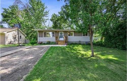 832 10th Avenue SE, Forest Lake, MN 55025