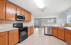 316 Housefinch Loop, Leander, TX 78641