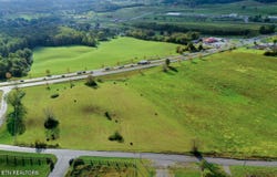 Cumberland Gap Pkwy, Harrogate, TN 37752