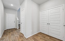 175 Cider Creek Dr, Elgin, TX 78621