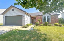 907 GULF SHORE Boulevard, Kokomo, IN 46902