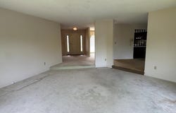 8 Mara Lane, Taylorville, IL 62568