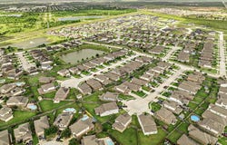 8002 Coral Dr, Texas City, TX 77591
