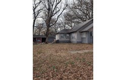 300 S First Street, Sheldon, MO 64784