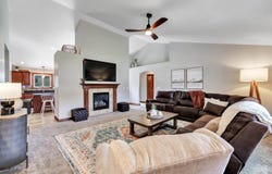 3562 BAY HARBOR Drive, GREEN BAY, WI 54311