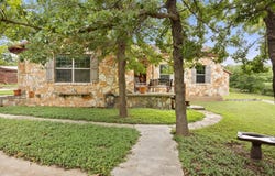 411 Kaanapali LN, Bastrop, TX 78602