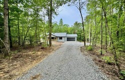 120 Edwards Court, Grimsley, TN 38565