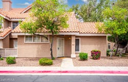 1633 E LAKESIDE Drive, Gilbert, AZ 85234