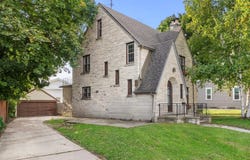 327 Pine St, Sheboygan Falls, WI 53085